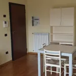 Affitto 3 camera appartamento di 85 m² in Frosinone