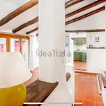 Rent 10 bedroom house of 250 m² in Santa Teresa Gallura