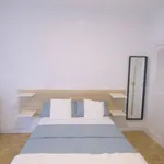 Rent 12 bedroom apartment in Madrid