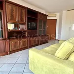 Rent 3 bedroom apartment of 100 m² in Seriate