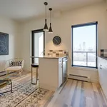 Appartement de 990 m² avec 3 chambre(s) en location à Edmonton