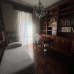 Rent 5 bedroom apartment of 100 m² in Turin