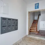 Rent 3 bedroom apartment of 71 m² in Lisbon