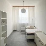 Rent 3 bedroom apartment of 72 m² in Praha