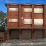 Rent 1 bedroom house in Melbourne