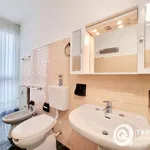 Rent 3 bedroom apartment in milan