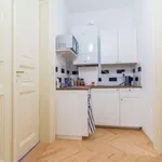 Pronajměte si pokoj o rozloze 90 m² v Prague