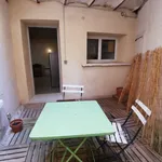 Appartement de 45 m² avec 2 chambre(s) en location à Nîmes