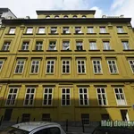 Rent 2 bedroom apartment of 52 m² in Praha