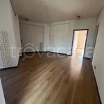 Rent 2 bedroom apartment of 68 m² in Milano