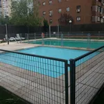 Rent 3 bedroom apartment in Madrid