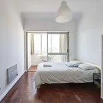 Rent a room in lisbon