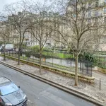 Appartement de 1400 m² avec 3 chambre(s) en location à Paris