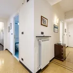 Rent 2 bedroom apartment in Genoa