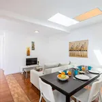 Rent 3 bedroom apartment in porto