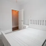 Rent 2 bedroom flat in Cardiff