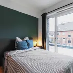 Miete 4 Schlafzimmer wohnung von 11 m² in Hamburg