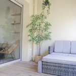 Rent 2 bedroom apartment of 63 m² in Bordeaux