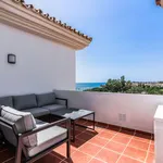 Rent 3 bedroom apartment of 145 m² in Puerto Banús