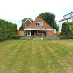 Rent 4 bedroom house in South East England