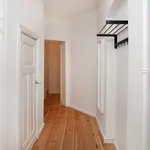 Rent 4 bedroom apartment in Berlin