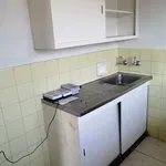 Rent 1 bedroom apartment in Roodepoort