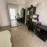 Rent 3 bedroom apartment of 98 m² in Torino