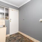 Rent 3 bedroom house in  Armadale WA 6112                        