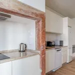 Rent 1 bedroom apartment of 68 m² in lisbon