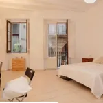 Alquilar 5 dormitorio apartamento en Barcelona