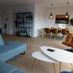 Huur 4 slaapkamer appartement van 110 m² in Bellamybuurt