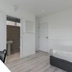 Rent 6 bedroom flat in Birmingham