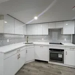 Rent 2 bedroom apartment in Queens