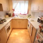 Rent 1 bedroom apartment in Woking