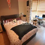 Rent 6 bedroom flat in Leeds