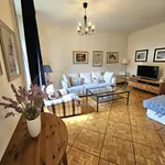 Rent 4 bedroom apartment of 94 m² in Genève