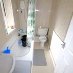 Rent 3 bedroom flat in North East England