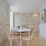 Rent 1 bedroom apartment of 45 m² in Porto