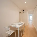 Rent a room of 180 m² in valencia