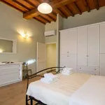 Rent 1 bedroom apartment of 65 m² in florence