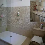 Rent 1 bedroom apartment in Arles