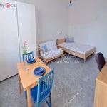 Pronajměte si 2 ložnic/e byt o rozloze 37 m² v Králův Dvůr