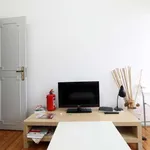 Rent a room in lisbon