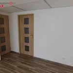 Pronajměte si 4 ložnic/e byt o rozloze 63 m² v Znojmo