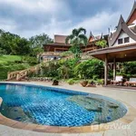 Rent 7 bedroom house of 1830 m² in Phuket