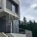 Rent 4 bedroom house of 216 m² in Νέα Ερυθραία