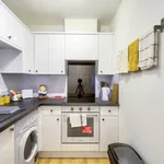 Rent 2 bedroom flat of 100 m² in Edinburgh