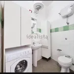 Rent 2 bedroom apartment of 50 m² in Napoli