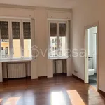 Rent 4 bedroom apartment of 150 m² in Milano