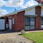 Rent 3 bedroom house in Grovedale